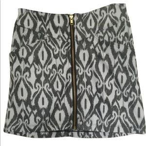 Front Zipper Mini Skirt With Pockets